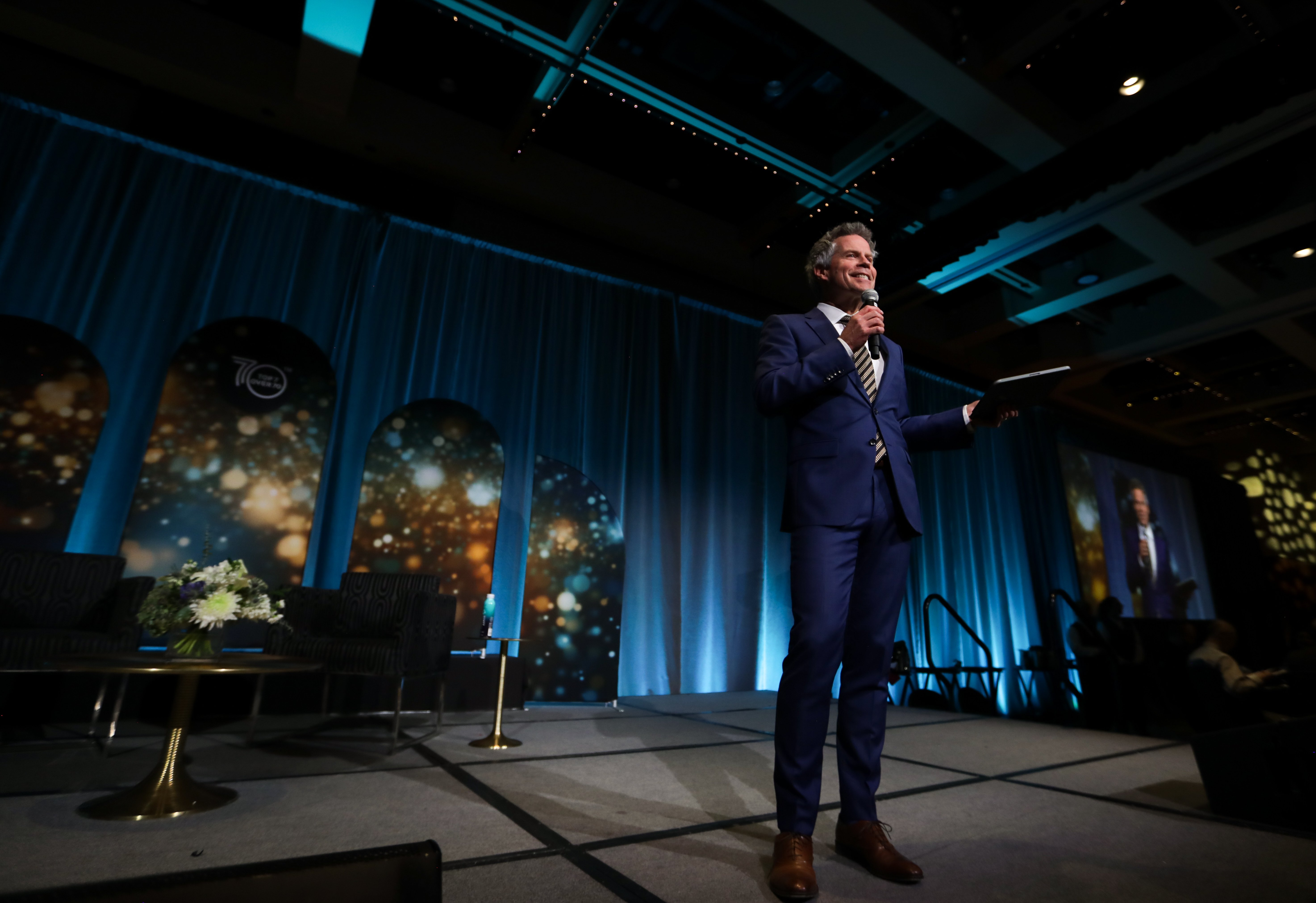 Top 7 Over 70 CR-9049-2