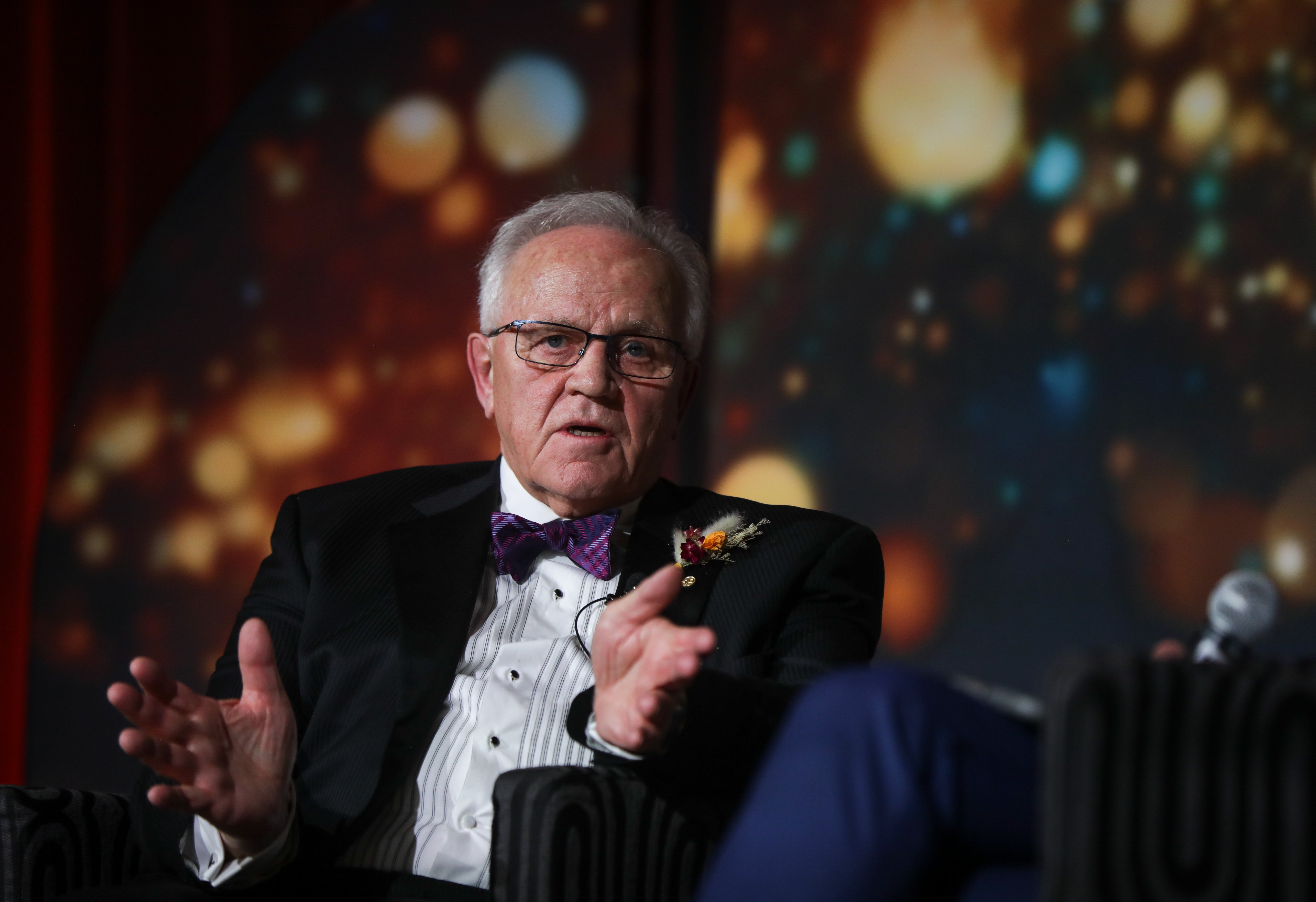 Top 7 Over 70 CR-9383